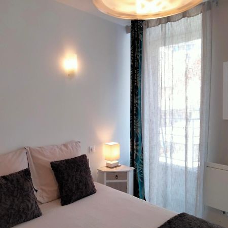 Les Chambres Hautes D'Anastasia Rodez Ngoại thất bức ảnh