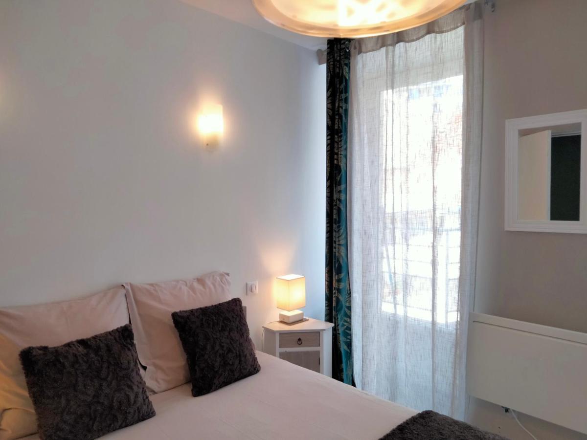 Les Chambres Hautes D'Anastasia Rodez Ngoại thất bức ảnh