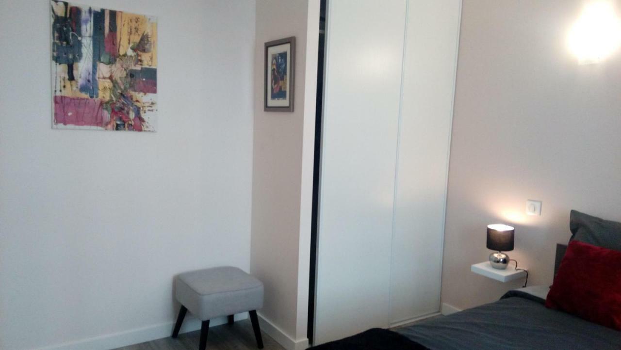 Les Chambres Hautes D'Anastasia Rodez Ngoại thất bức ảnh